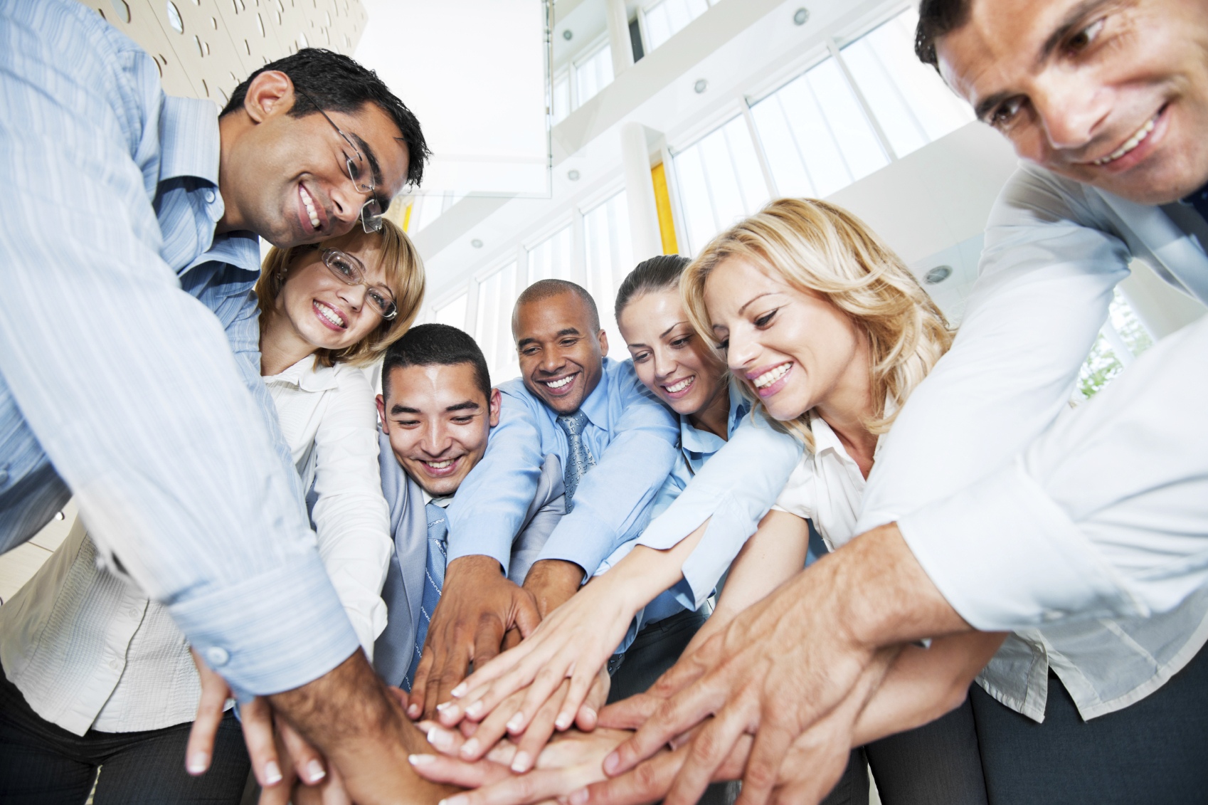 Командный настрой. Сплоченный коллектив. Командная работа. Командный настрой. Командная фотосессия.